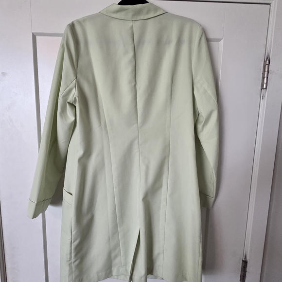 Women's Multi-Color Lab Coats - Picture 3 of 16